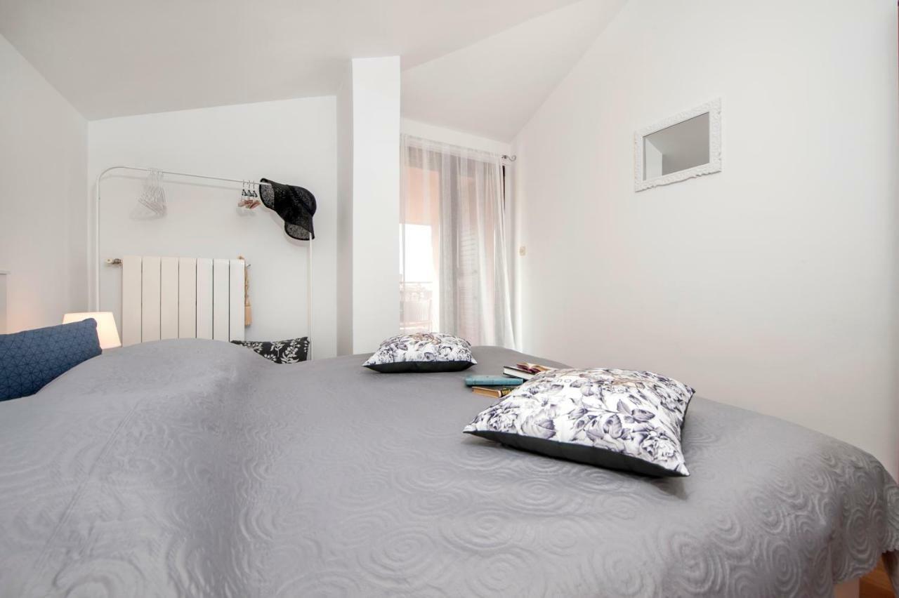Len Apartment